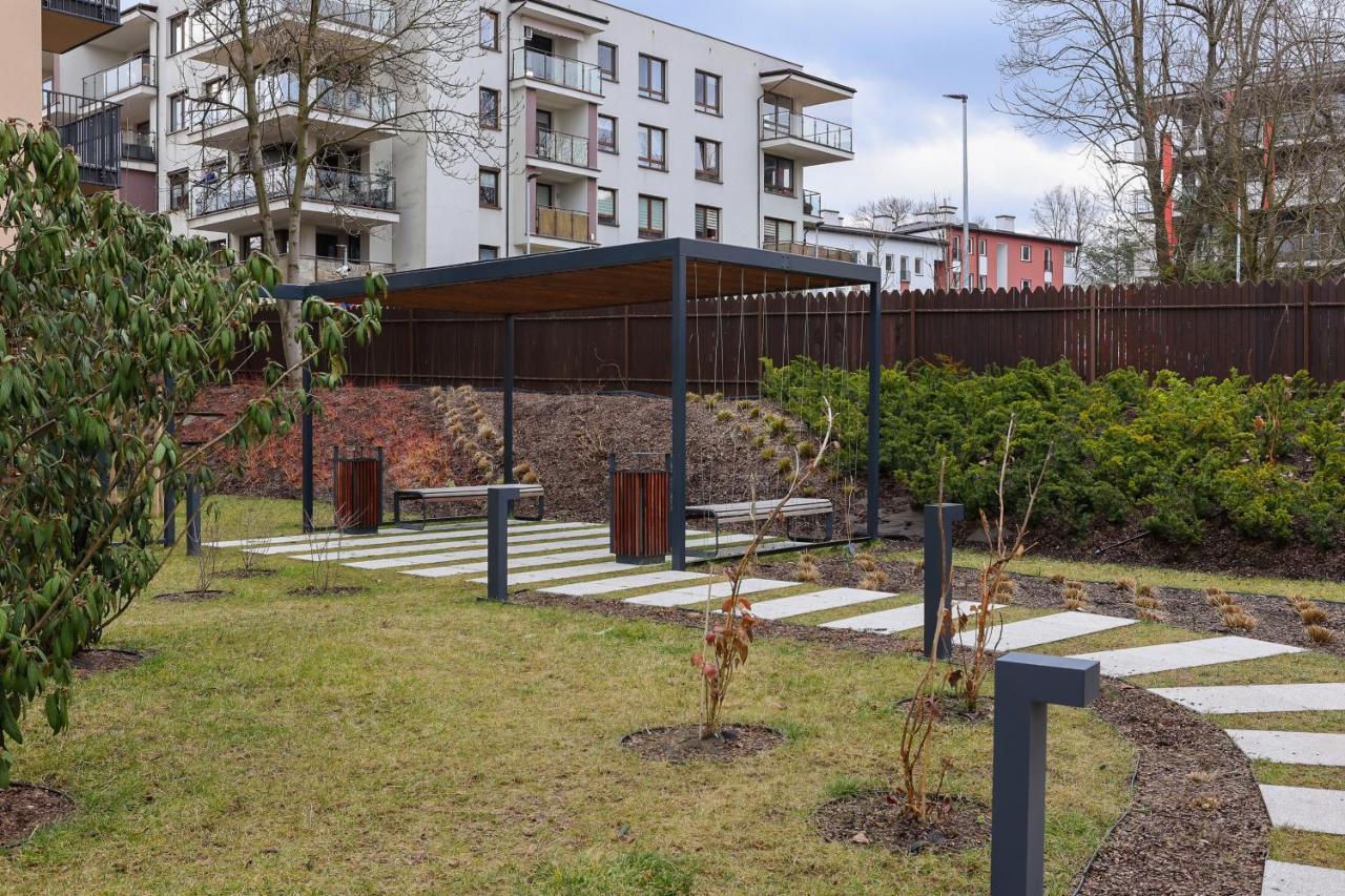 Apartment Fredry 6 Premium Lagiewniki By Renters Prestige Krakow